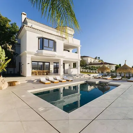 Vega Luxury Living Premium Features Gym Jacuzzi *