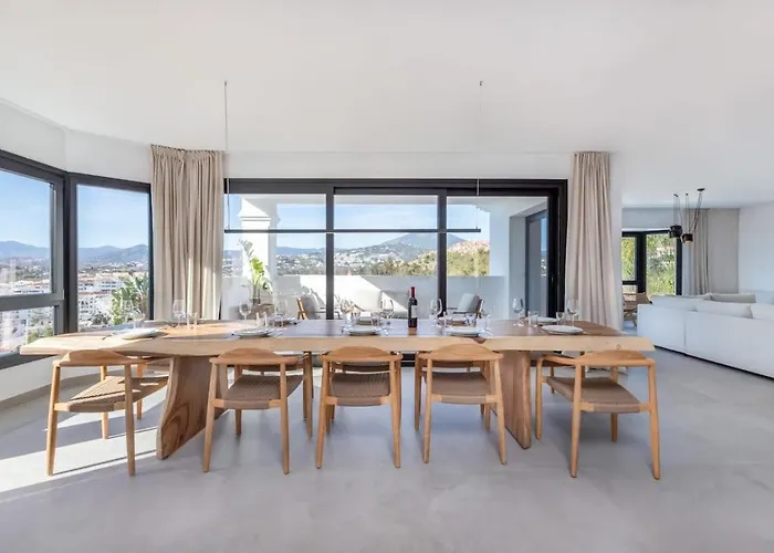 Vega Luxury Living Premium Features Gym Jacuzzi * 马尔韦利亚