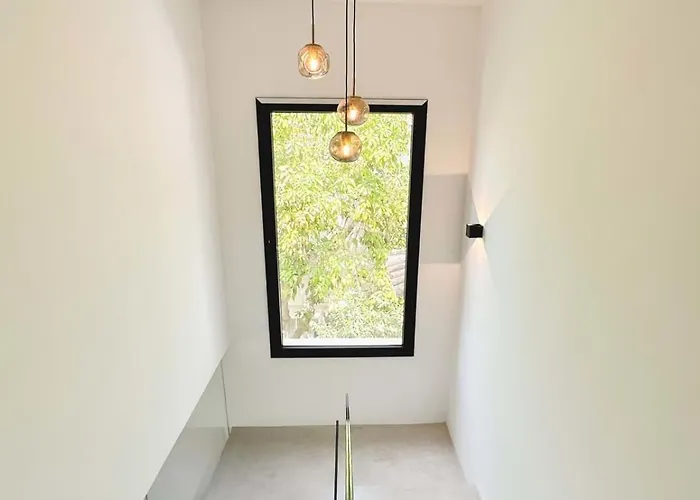 别墅 Vega Luxury Living Premium Features Gym Jacuzzi 马尔韦利亚