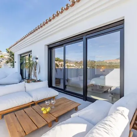 Vega Luxury Living Premium Features Gym Jacuzzi *