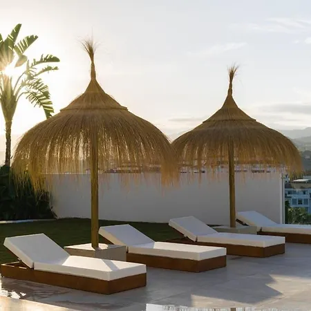 Villa Vega Luxury Living Premium Features Gym Jacuzzi