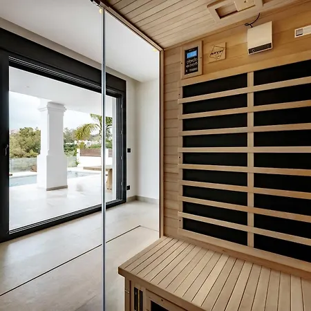 Vega Luxury Living Premium Features Gym Jacuzzi Vila *