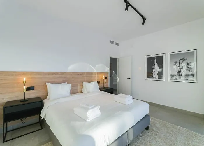 Vega Luxury Living Premium Features Gym Jacuzzi * Марбелья