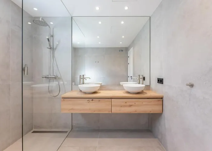 Villa Vega Luxury Living Premium Features Gym Jacuzzi *