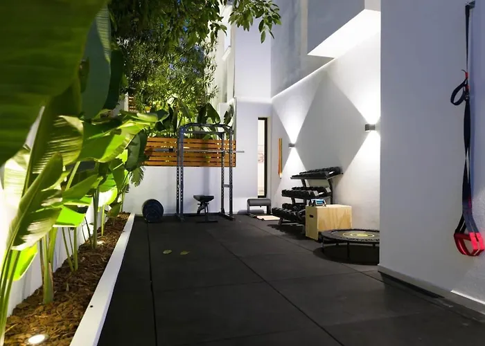 Вилла Vega Luxury Living Premium Features Gym Jacuzzi