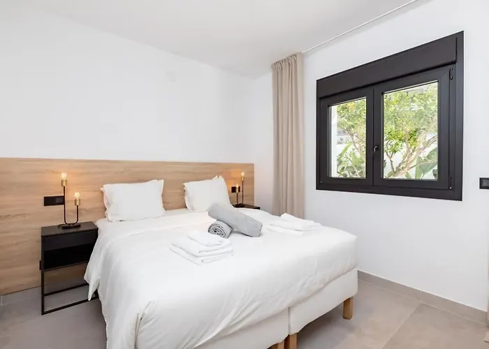 Vega Luxury Living Premium Features Gym Jacuzzi Marbella