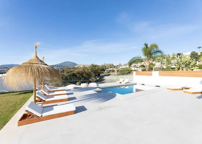 Vega Luxury Living Premium Features Gym Jacuzzi Villa *