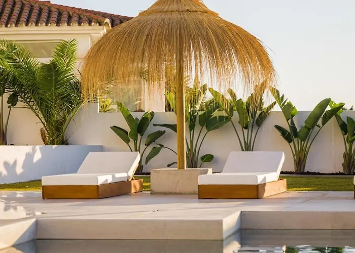 Villa Vega Luxury Living Premium Features Gym Jacuzzi